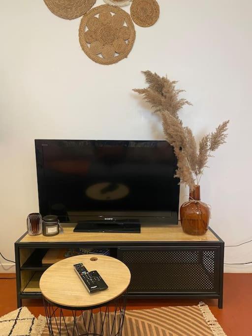 A Deux Pas Des Grands Buffets - Cosy T2 Climatise Apartment นาร์บอนน์ ภายนอก รูปภาพ